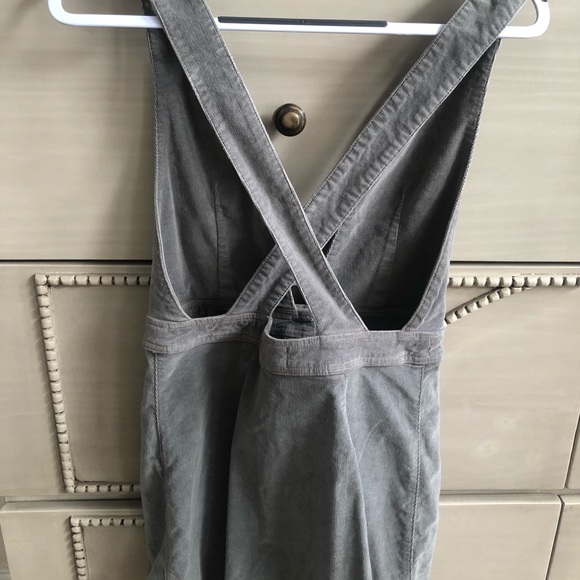 Show me your Mumu corduroy Conelly overall dress. - Picture 3 of 4